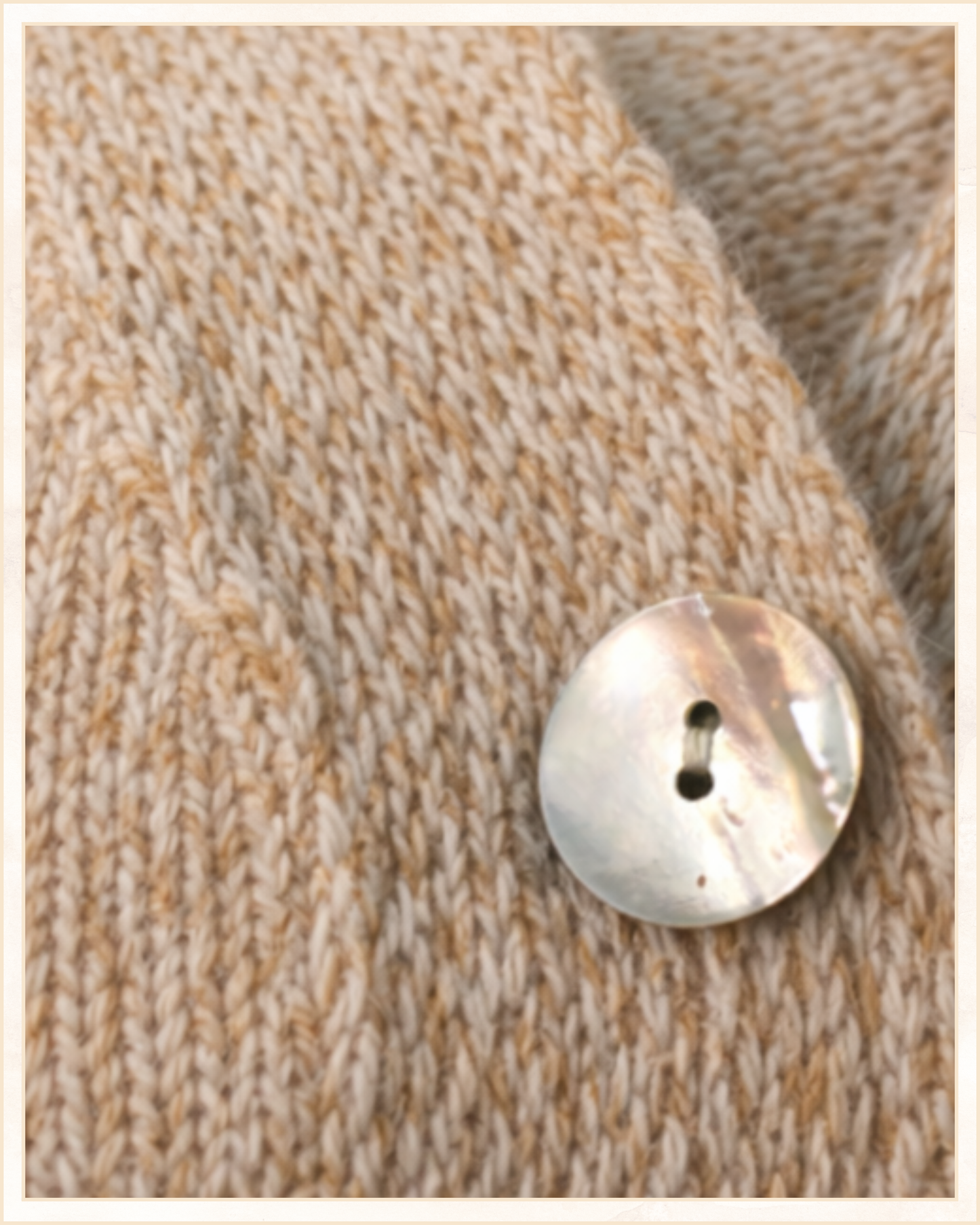 Cardigan in lana mélange · Linea Essenziale