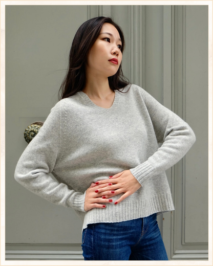 Maglia in misto lana e cashmere · Linea Essenziale
