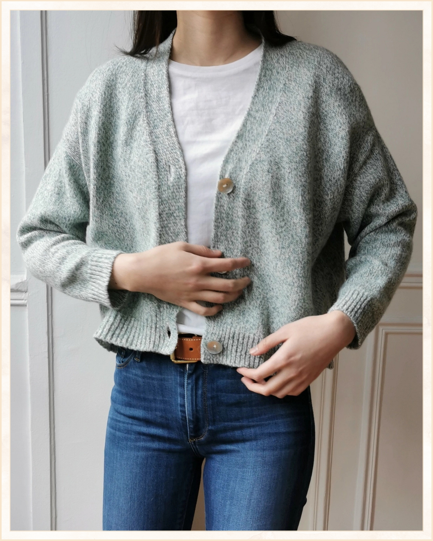 Cardigan in lana mélange con bottoni madreperla