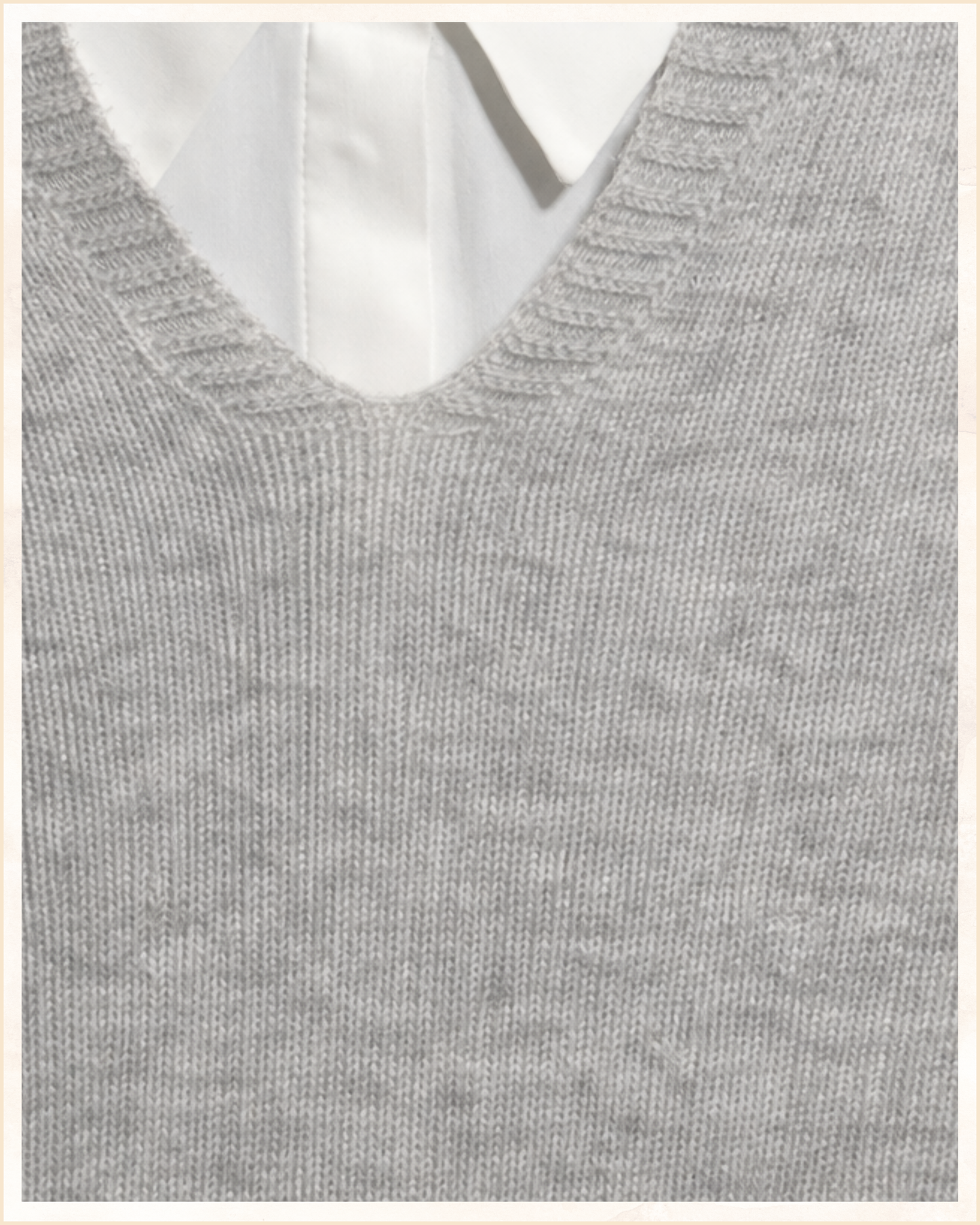 Maglia in misto lana e cashmere · Linea Essenziale