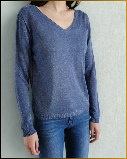 Maglia leggera in lurex con scollo a V