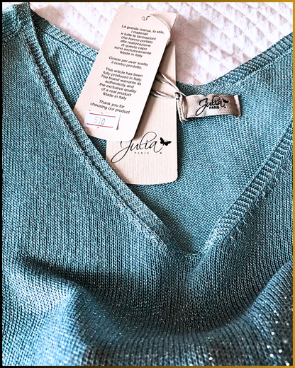 Maglia leggera in lurex con scollo a V